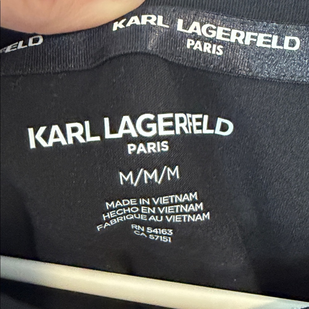 NWT Karl Lagerfeld versatile black Tee with Pink sequenced Eiffel Tower - Picture 2 of 11